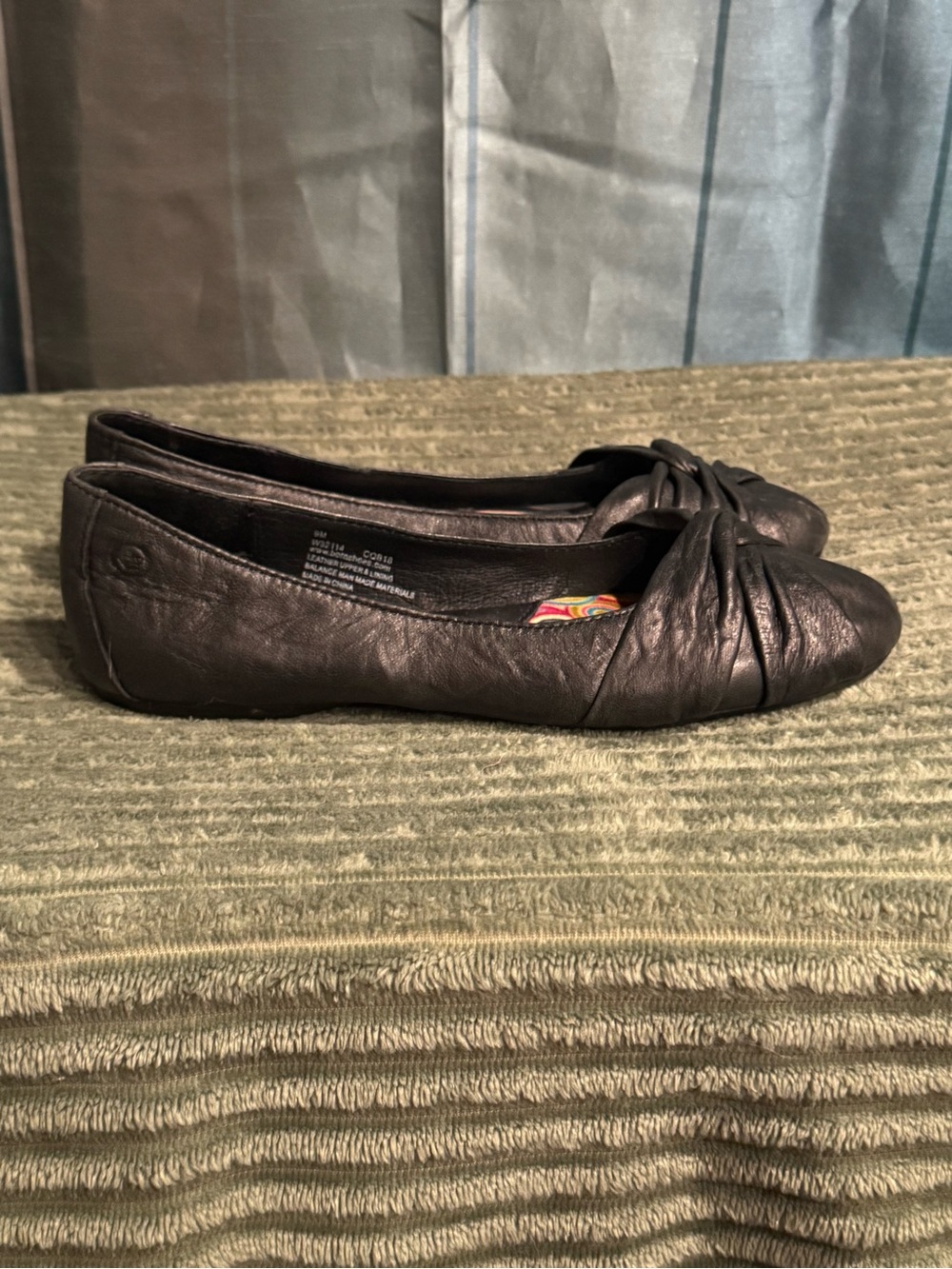 Born Black Leather Knot-Detail Women's Ballet Flats